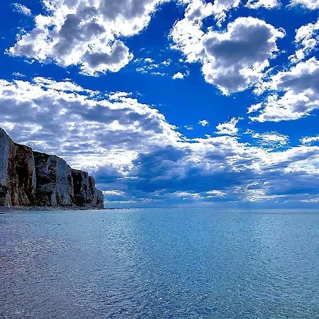 O Bord De L' Eau Apartment *