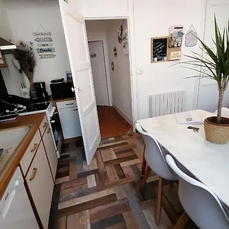 O Bord De L' Eau * ル・トレポール